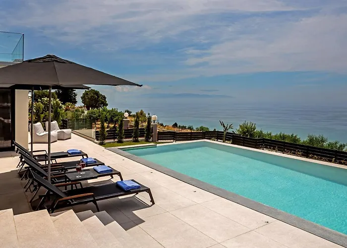 فيلة Mystique View *