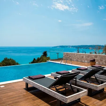 Mystique View فيلة لورداهاتا