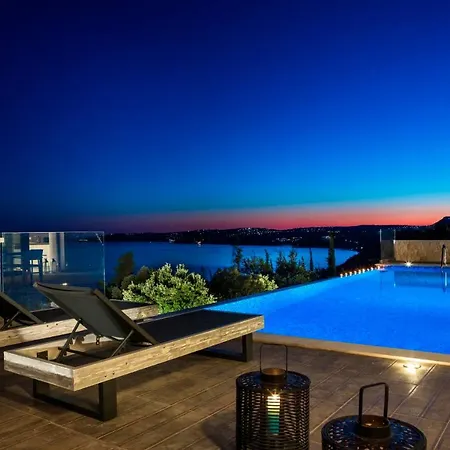 Mystique View *