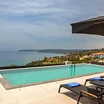 Вилла Mystique View