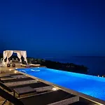 Mystique View Лурдата